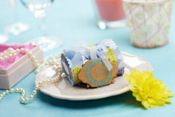 Craft it yourself: wedding favours