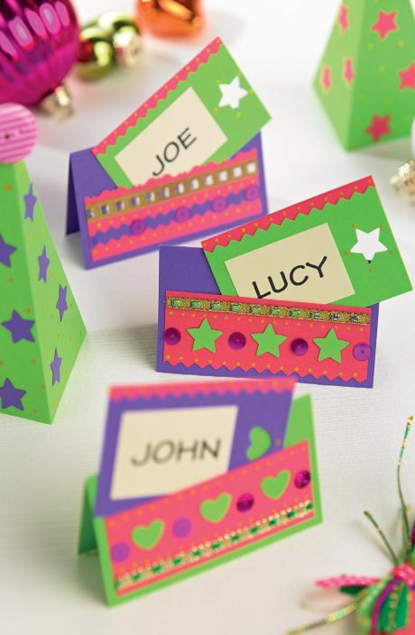 4 Crafts To Get You Into The Festive Spirit