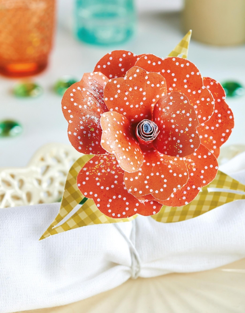 Easy paper petals